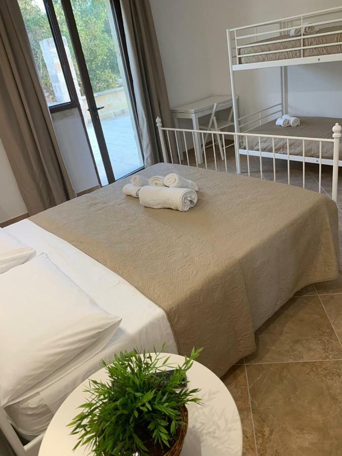 멜렌두뇨 Le Tre Colonne B&B 외부 사진