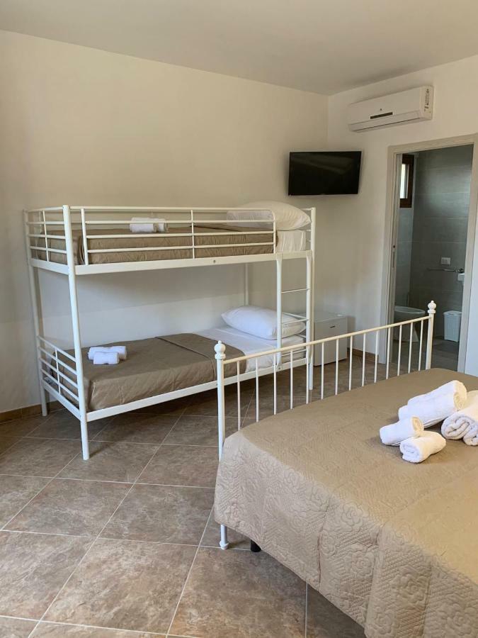 멜렌두뇨 Le Tre Colonne B&B 외부 사진
