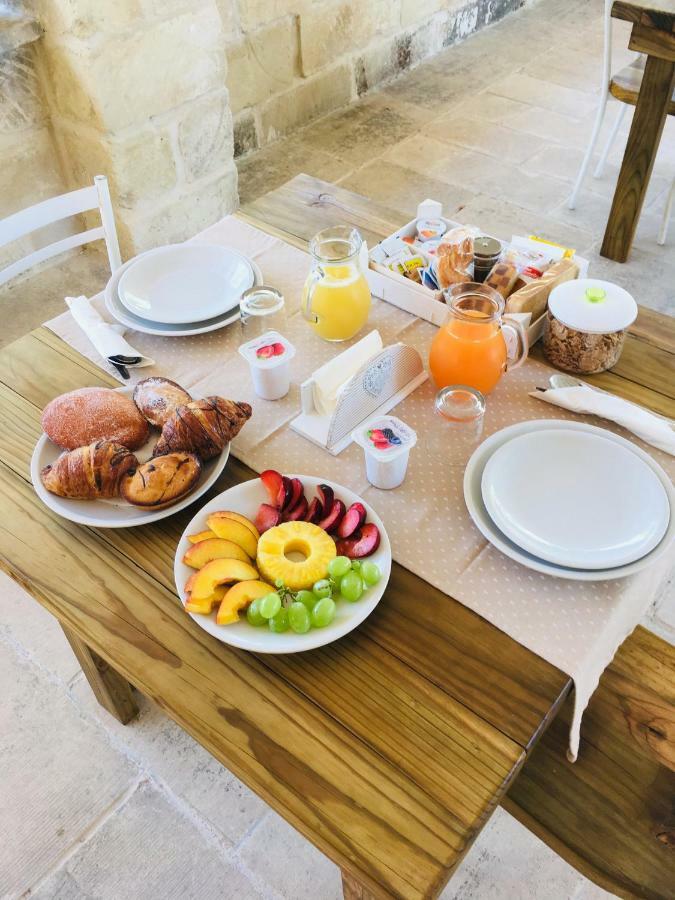 멜렌두뇨 Le Tre Colonne B&B 외부 사진